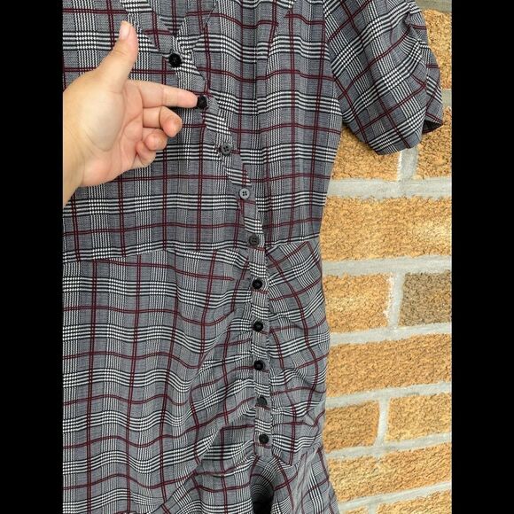 HEARTLOOM Betty Dress in Check SMALL - Picture 8 of 13